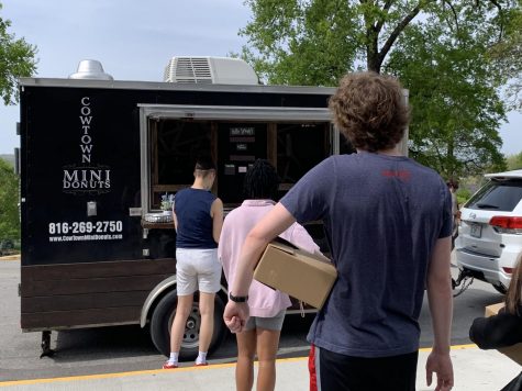 The Cowtown Mini Donuts food truck