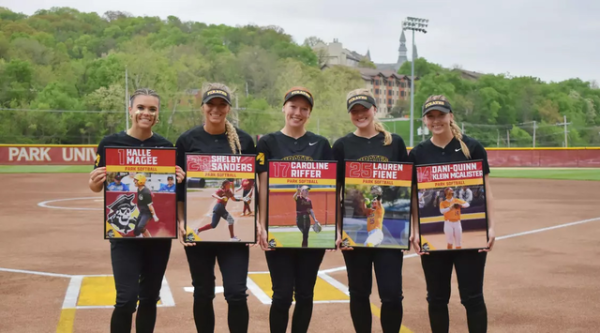 Park University Softball earns eight all-conference awards